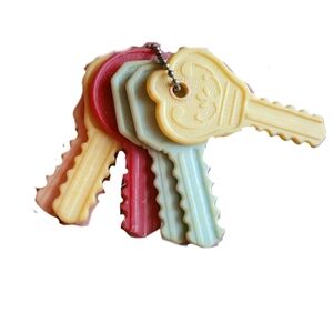 Vintage TEETH-E-KEYS Teething Toy for Babies, Keys, Colorful Nursery Decor